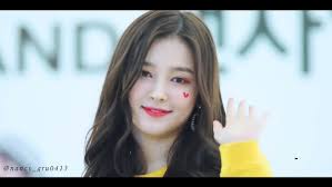Nancy Jewel McDonie Momoland