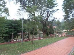 Ada contoh majas personifikasi, metafora, hiperbola, dsb. Tempat Menarik Di Seremban Untuk Dilawati Percutian Bajet