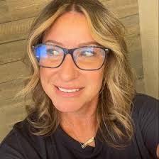 Regina Herring (wrongsidedriver)