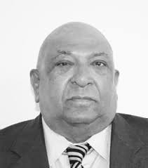 Financial Advice veteran retires with warning note