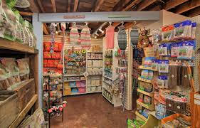 Searching for a specialty prescription diet for your pet or one that is free of fillers, gluten, or gmos? Best Pet Supply Shops In La Cbs Los Angeles