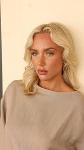 Have you shopped our limited edition lip liner range? Explore the 5 staple  shades to complete your makeup looks today