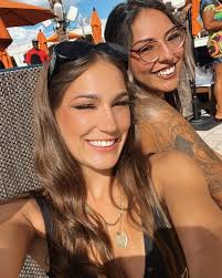 Came to Vegas for the pool parties 🤪