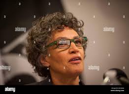 Mary travis hi-res stock photography and images