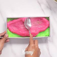 Tepung ini dibuat dari saripati kacang hijau yang diolah sedimikian rupa hingga halus untuk berbagai keperluan dapur. Pin On Cemilan Tradisional