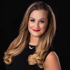 Christine Gioia's Instagram, Twitter & Facebook