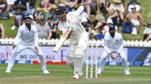 Umpiresrichard kettleborough (eng),aleem dar (pak) and michael gough (eng). India Vs New Zealand 1st Test Day 2 Highlights Ishant Shines But Williamson Fires Nz Ahead