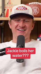 Jackie Dick's Instagram, Twitter & Facebook