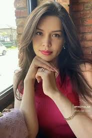 Please join Prince Rafael, Duchess Dr. Nancy, and me