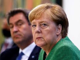 Merkel's conservative bloc is rapidly losing the support of german voters. Corona Regeln Und Lockdown Merkel Mahnt Bevolkerung Miteinander Und Fureinander Einstehen Panorama