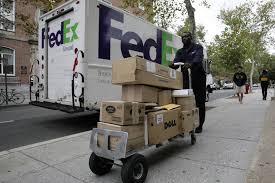 How to measure a box: Web Shoppers Beware Fedex To Charge By Package Size Wsj