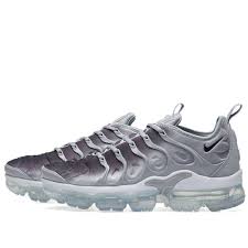 Nike Air Vapormax Plus Wolf Grey Black White End