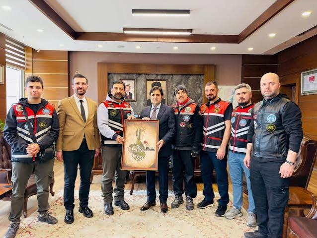 Motosiklet Ruhunu Yollara Saçanlar: Osmanlı Motosiklet Derneği'nden Taraklı'ya Anlamlı Bir Ziyaret
