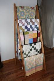 Quilt Rack Plans Quilt Ladder Find Rustic Quilt Display Your Quilt Ladder Hanger Rack Quilt Ladder Hanging Quilts Quilt Rack