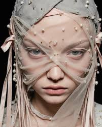 This Eid, make a sophisticated insta-worthy look in a soothing lilac shade  with our 3-piece Unstitched ensemble and reconnect with your friends and  family