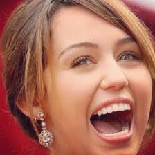 Day 229 If You Believe In Yourself Anything Is Possible Miley Cyrus Funny Celebrity Pics Celebrities Funny Miley Cyrus Pictures