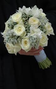 Maybe you would like to learn more about one of these? Pin Ot Polzovatelya Ju Yeon Lee Na Doske Flowers Buket Nevesty Buket Cvetok