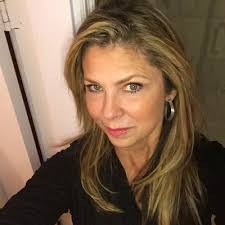 Ann Catlin's Instagram, Twitter & Facebook