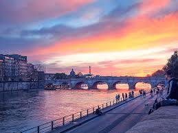 Cara menggambar pemandangan pantai | gambar pemandangan alam yang mudah.hi, selamat datang di tafsi drawing. Kehidupan Malam Paris Pertunjukan Seni Museum Jalanan Kota Paris