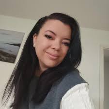 Hey ihr lieben 💜🥰 Ich suche auf diesem Wege neue Kontakte, Freundinnen,  nette Mädels, vielleicht auch die wahre Liebe 😊 Zu mir ich 30 Jahre alt  wohne in Niedersachsen. Bin als sternzeichen