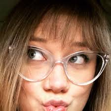 Natalie Thibodeau (@Natuhlee11)