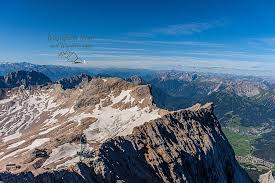 Die 2.962 meter hohe zugspitze ist ein berg der superlative. Wanderbloggerin Auf Der Zugspitze Fotografische Reisen Und Wanderungen In Deutschland Wanderbloggerin
