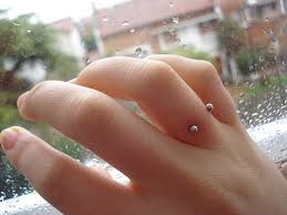 Piercing Finger Piercing Piercings Cute Piercings