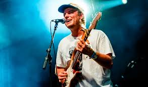 ¡Nuevo Hit! Mac DeMarco Lanza Video Comiendo Manzana y Enamora Fans - Imagen principal del artículo