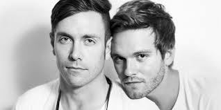 Kit Williamson Talks Road Trips, Polyamory, & 'Eastsiders' Season 3