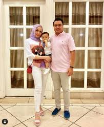 Penampilan terkini niena baharun curi perhatian. Wah Tahniah Niena Baharun Pun Tengah Hamil Anak Kedua Pelepah Angin Bersolek Cantik Pergi Check Up Baby Masa Pkp Pa Ma