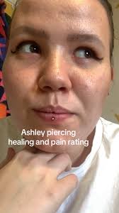Ashley Piercing Geschwollen