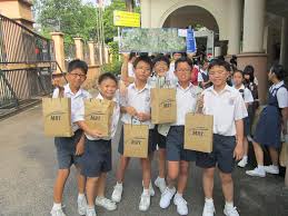 Welcome to the official website of the alumni association of sjk (c) jalan davidson. Thumbs Up From Students Of Srjk C Jalan Davidson On The Mrt Project Mrt Corp