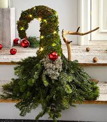 Wichtel Aus Tanne Und Moos Selber Machen Aussendeko Weihnachten Basteln Weihnachten Weihnachten Dekoration
