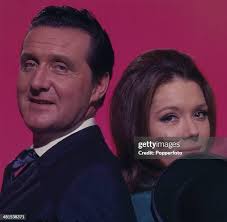 75 Patrick Macnee As John Steed Stock Photos, High-Res Pictures, and Images 