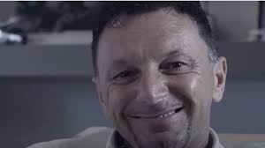 Motogp team boss fausto gresini is in a medically induced coma in hospital for the second time. Motogp Fausto Gresini Ricoverato In Ospedale Per Covid 19