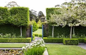 Modern Country Gardens Paul Bangay Dk Decor Country Gardening Modern Garden Modern Garden Design