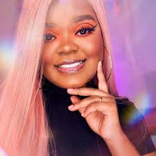 Desafio “didiê”: maquiadora bomba com tutorial embalado pelo Raça Negra