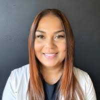 Randi Chapman's Instagram, Twitter & Facebook