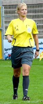 I would've wanted to see the likes of top german woman referee bibiana steinhaus even minimally as a var in the last men's world cup. Bibiana Steinhaus Biography Age Height Husband Net Worth Family