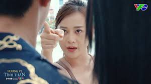 Nam shipper bị yêu cầu xử phạt vì ra đường sau 18h và hành động ấm lòng tại chốt kiểm dịch; Uk0jocwrnwugom