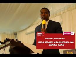 The minister disclosed his ministry and prime minster's office will sort out public schools across the country which will be sponsored in talent empowerment initiative. Waziri Wa Habari Utamaduni Sanaa Na Michezo Mh Innocent Bashungwa Akiongea Na Wasanii Jijini Arusha Youtube