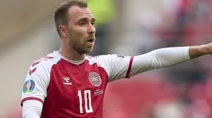 هو لاعب كرة قدم فرنسي يلعب في مركز الوسط مع نادي مانشستر يونايتد في الدوري الإنجليزي الممتاز ومنتخب فرنسا لكرة القدم. ÙƒØ±ÙŠØ³ØªÙŠØ§Ù† Ø¥Ø±ÙŠÙƒØ³Ù† Ù„Ø§Ø¹Ø¨ Ø§Ù„Ø¯Ù†Ù…Ø§Ø±Ùƒ ÙŠØ­ØªØ§Ø¬ Ø¥Ù„Ù‰ Ø¬Ù‡Ø§Ø² ØªÙ†Ø¸ÙŠÙ… Ø¶Ø±Ø¨Ø§Øª Ø§Ù„Ù‚Ù„Ø¨ Bbc News Ø¹Ø±Ø¨ÙŠ