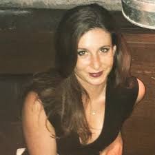 Hillary Flynn's Instagram, Twitter & Facebook