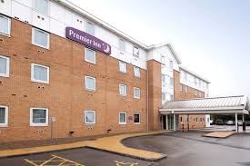 Search for the cheapest hotel deal for premier inn leeds east in leeds. Leeds City Elland Road Hotel Book Direct Premier Inn