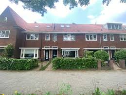 Zij willen dat sywert van lienden, bernd damme en camille van gestel de 28 miljoen euro die ze verdienden met een onuitlegbare deal met de kennis van nu doen velen (met name mensen die sywert sowieso al haten, zelf uit de publieke ruif vreten, inktkoelie zijn. Let Op We Maken Gebruik Van Cookies Inclusief Die Van Derden Om Onze Diensten Te Verbeteren Als U Doorgaat Gaat U Akkoord Met Het Gebruik Ervan U Kunt Meer Informatie Vinden Op Onze Pagina Cookieverklaring Akkoord Home Contact Us Home