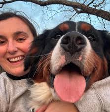 Laura Hession's Instagram, Twitter & Facebook