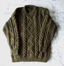 Top free aran knitting jumper patterns for men. Handknit Aran Sweater Green Wool Jumper Made In Ireland Genuine Aran Knit One Of A Kind Men S Aran Jumper Men S L Aran Sweater 44