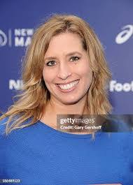 Stephanie Abram's Instagram, Twitter & Facebook