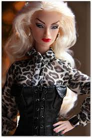 A La Maison Victoire Roux Fashion Dolls Barbie Life Black Barbie
