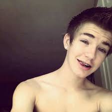 Some cute accessories that match your outfit will go a long way too. Pin On You Re My Heaven 3